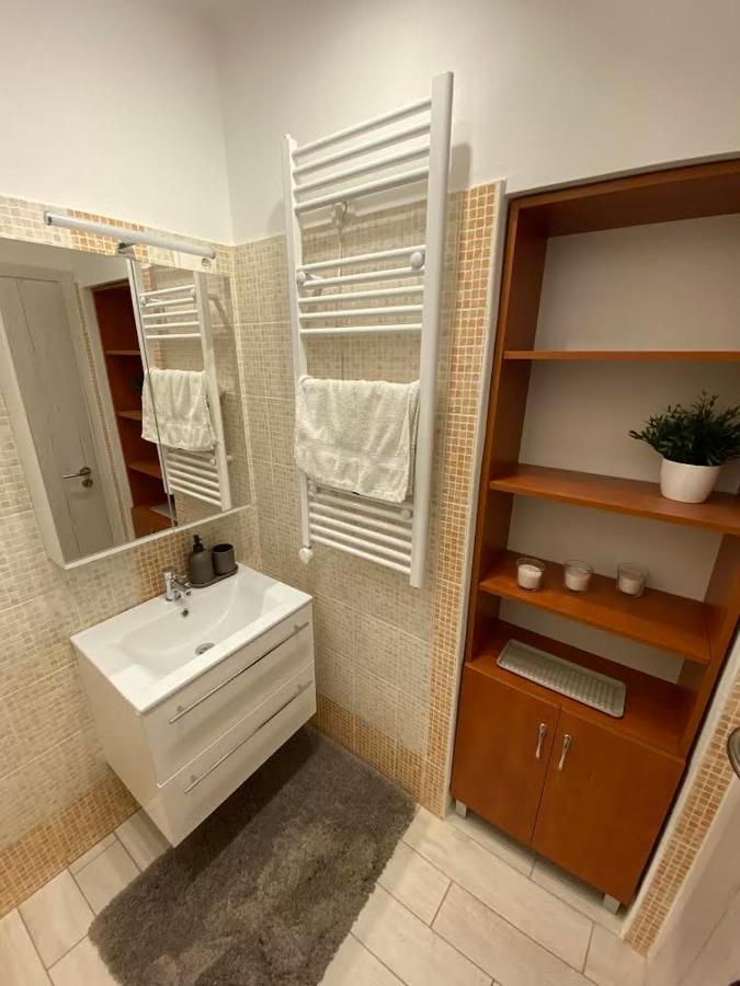 Chill Apartman Miskolc Exterior foto